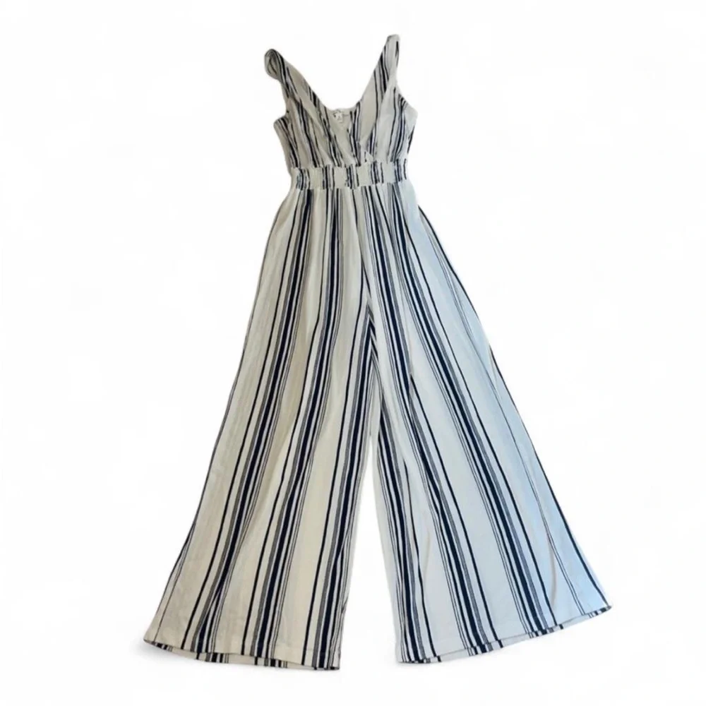 Love Tree Wide Leg elastic Waist Jumpsuit M - Picture 5 of 16